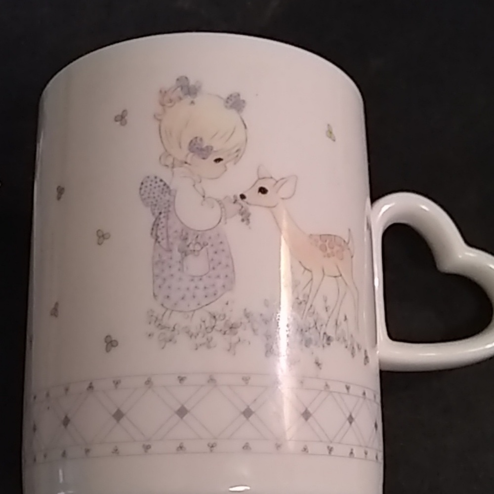 VINTAGE PRECIOUS MOMENTS " My Deer Friend"  mug